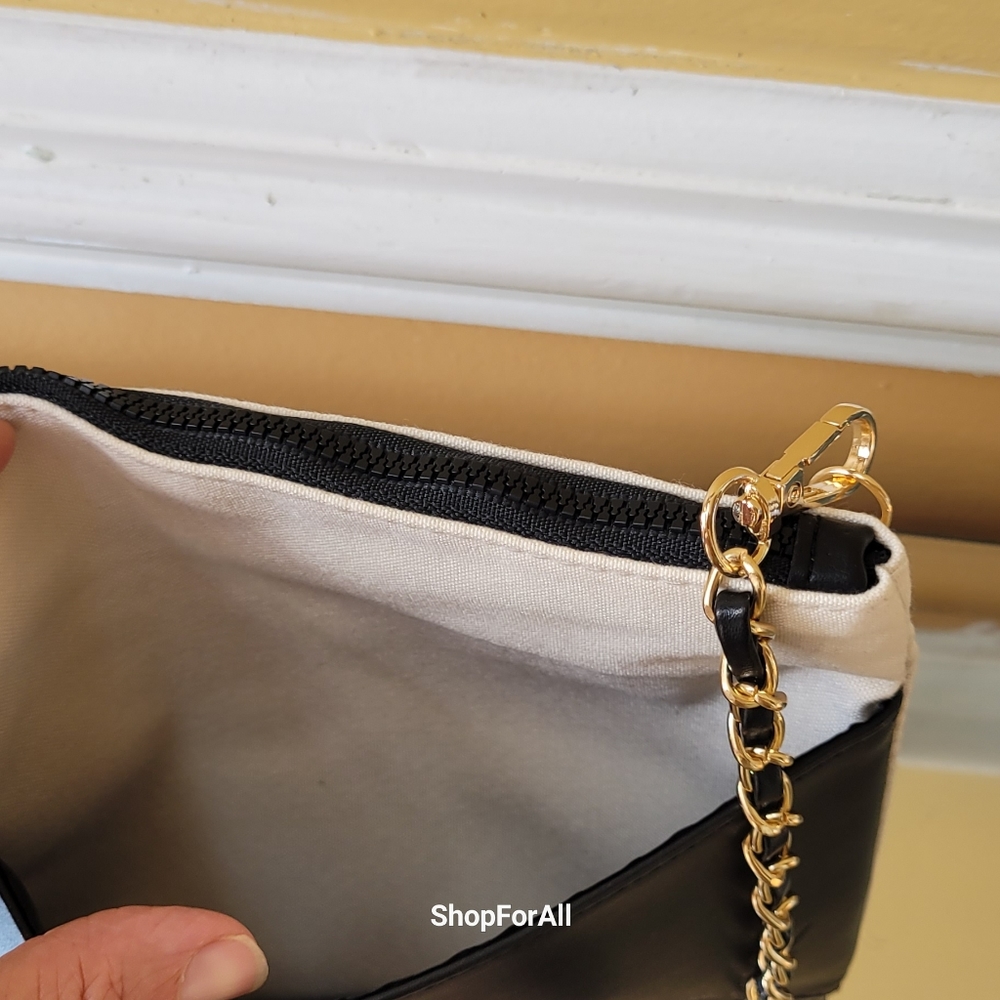🥳🥳Host pick 💥💥🥳🥳Yves Saint Lauren pouch converted in to shoulder bag - Picture 15 of 16